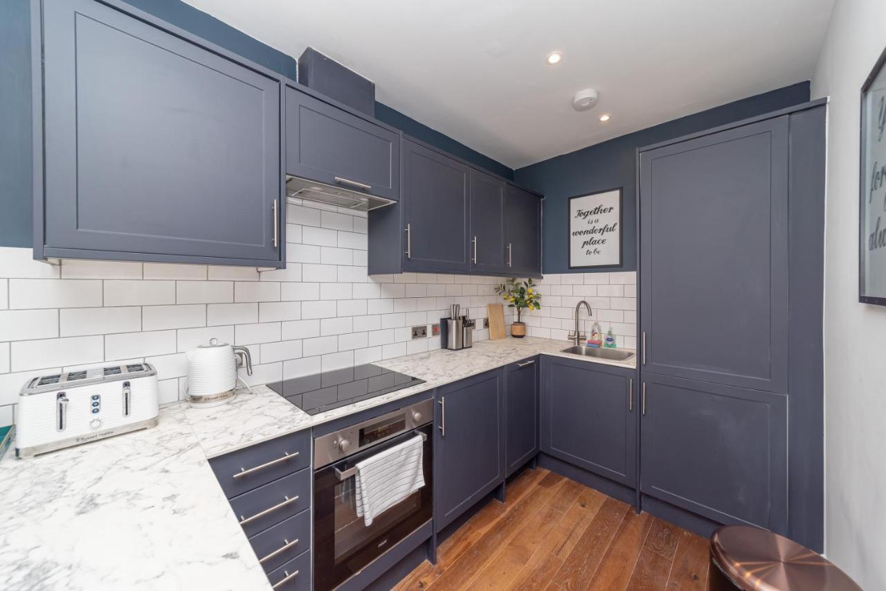 Ferienwohnung 2Cq*Morden Studio Flat *Moments Away From Brighton Seafront Exterior foto